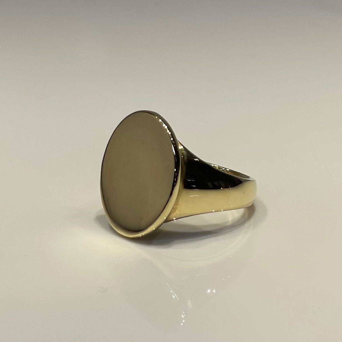 9ct Yellow Gold Flat Top Signet Ring