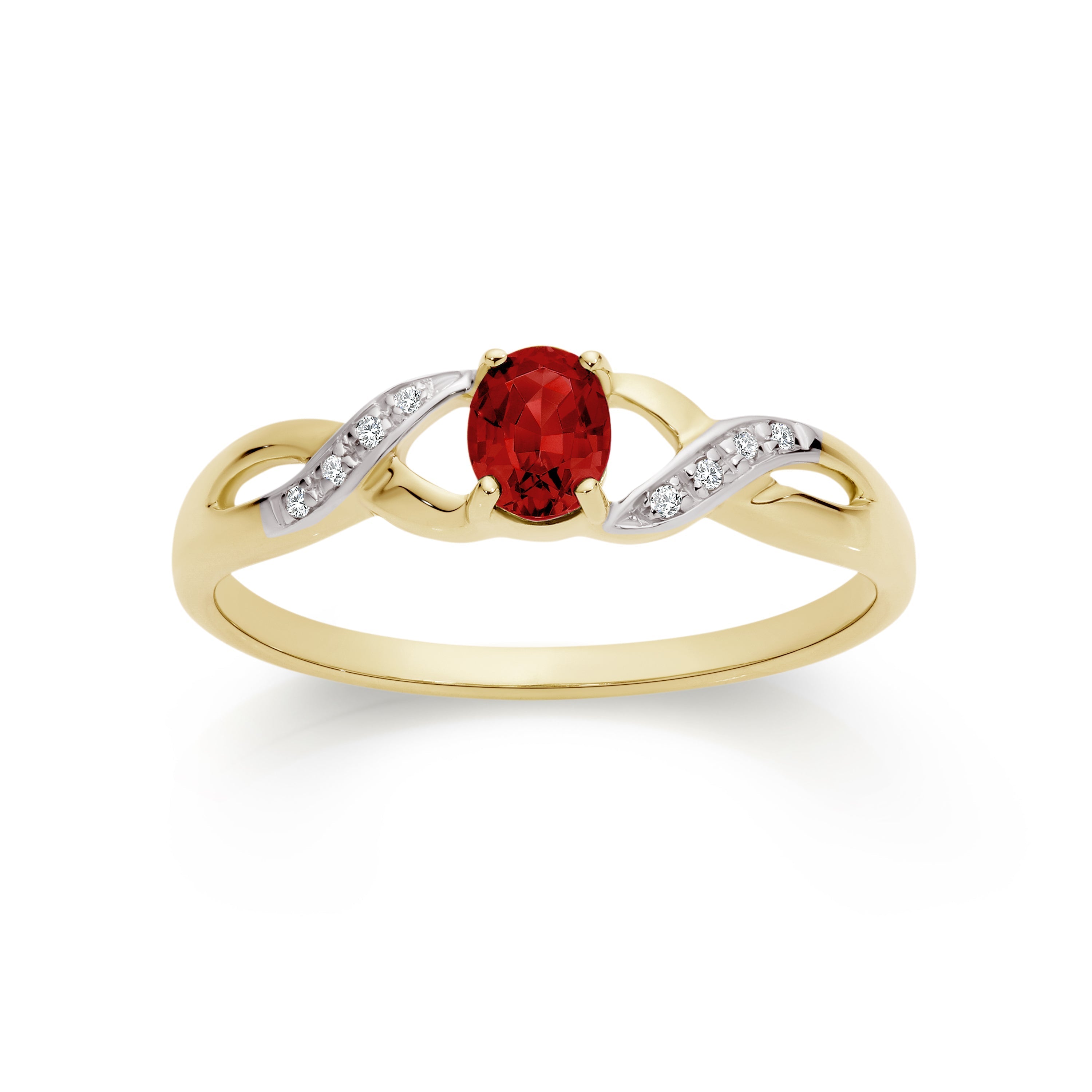 9ct garnet & diamond ring