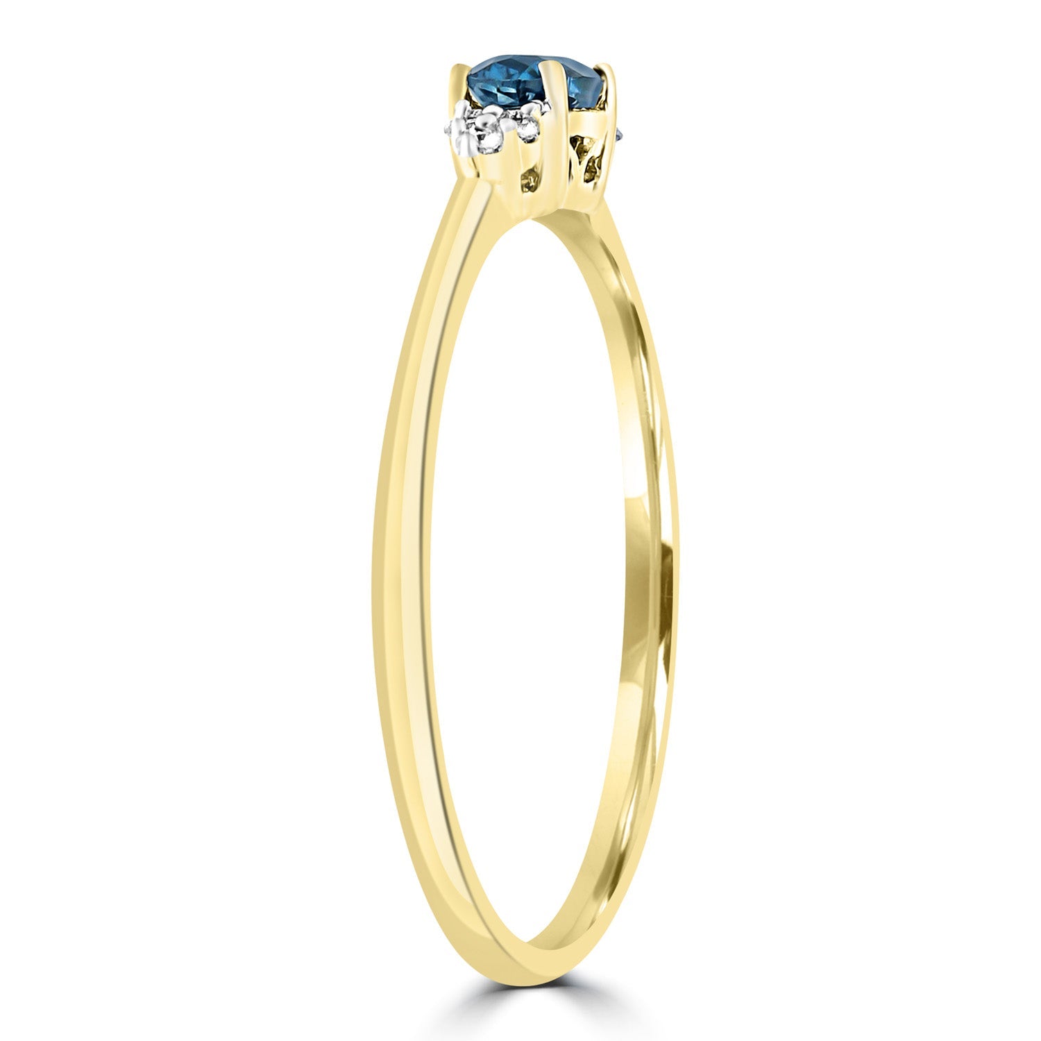 0.03ct HI I1 Diamond and London Blue Topaz Ring in 9ct Yellow Gold